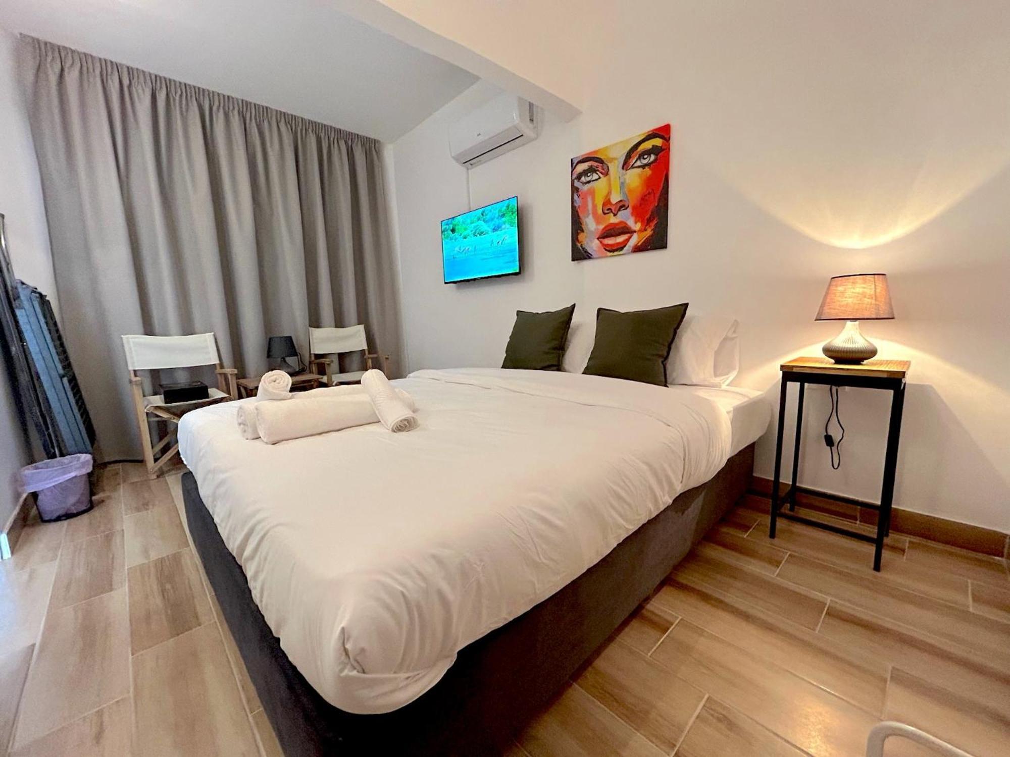 Queen Regina Suites By Platform 357 Nicosia Kültér fotó