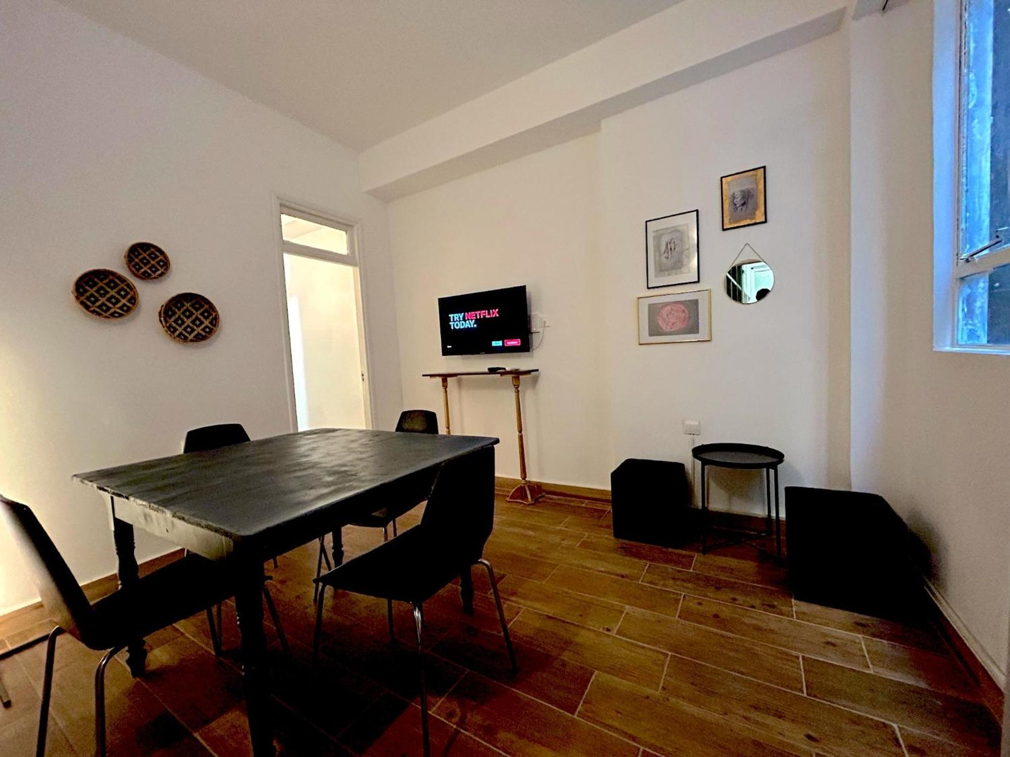 Queen Regina Suites By Platform 357 Nicosia Kültér fotó