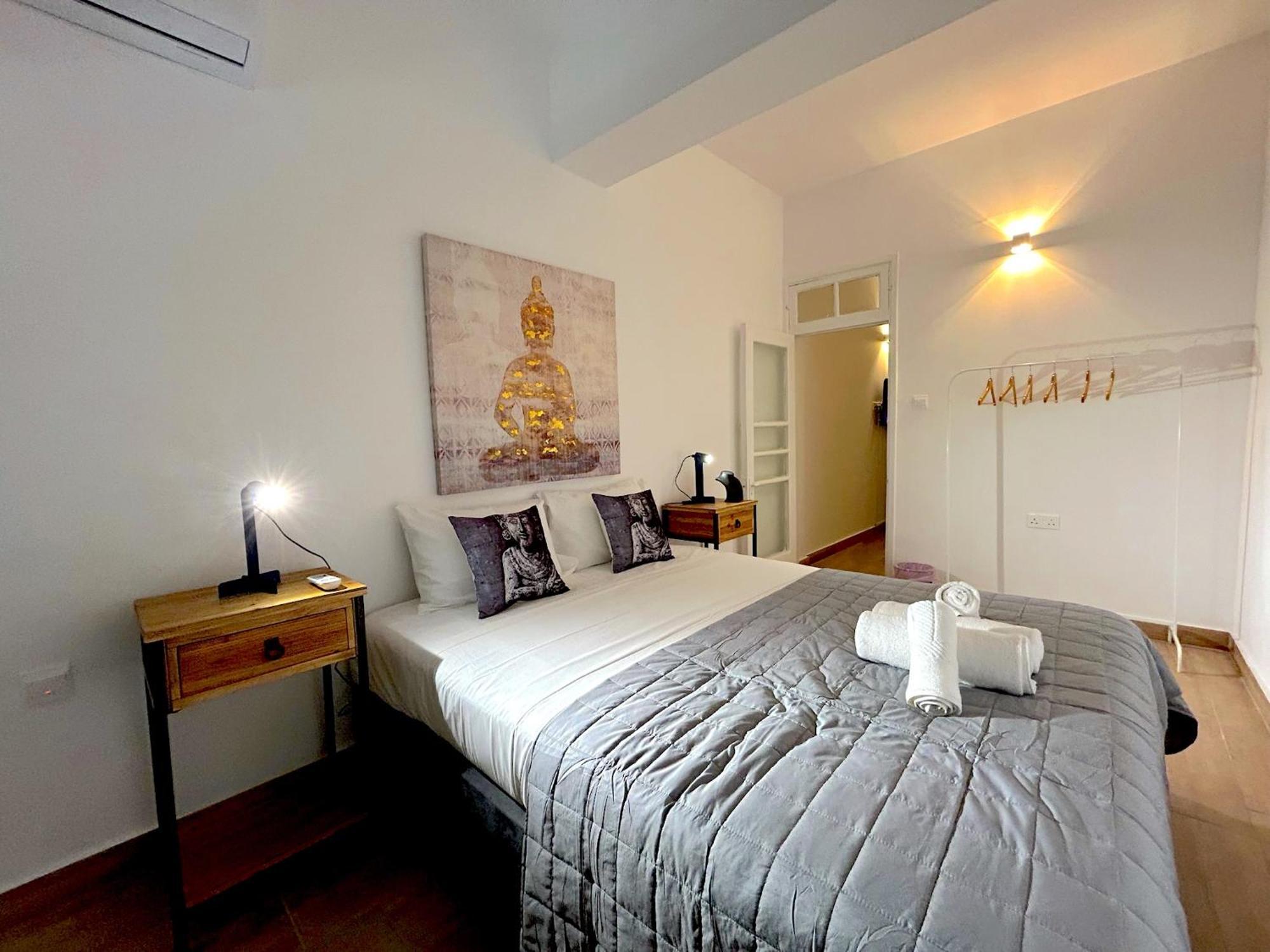 Queen Regina Suites By Platform 357 Nicosia Kültér fotó