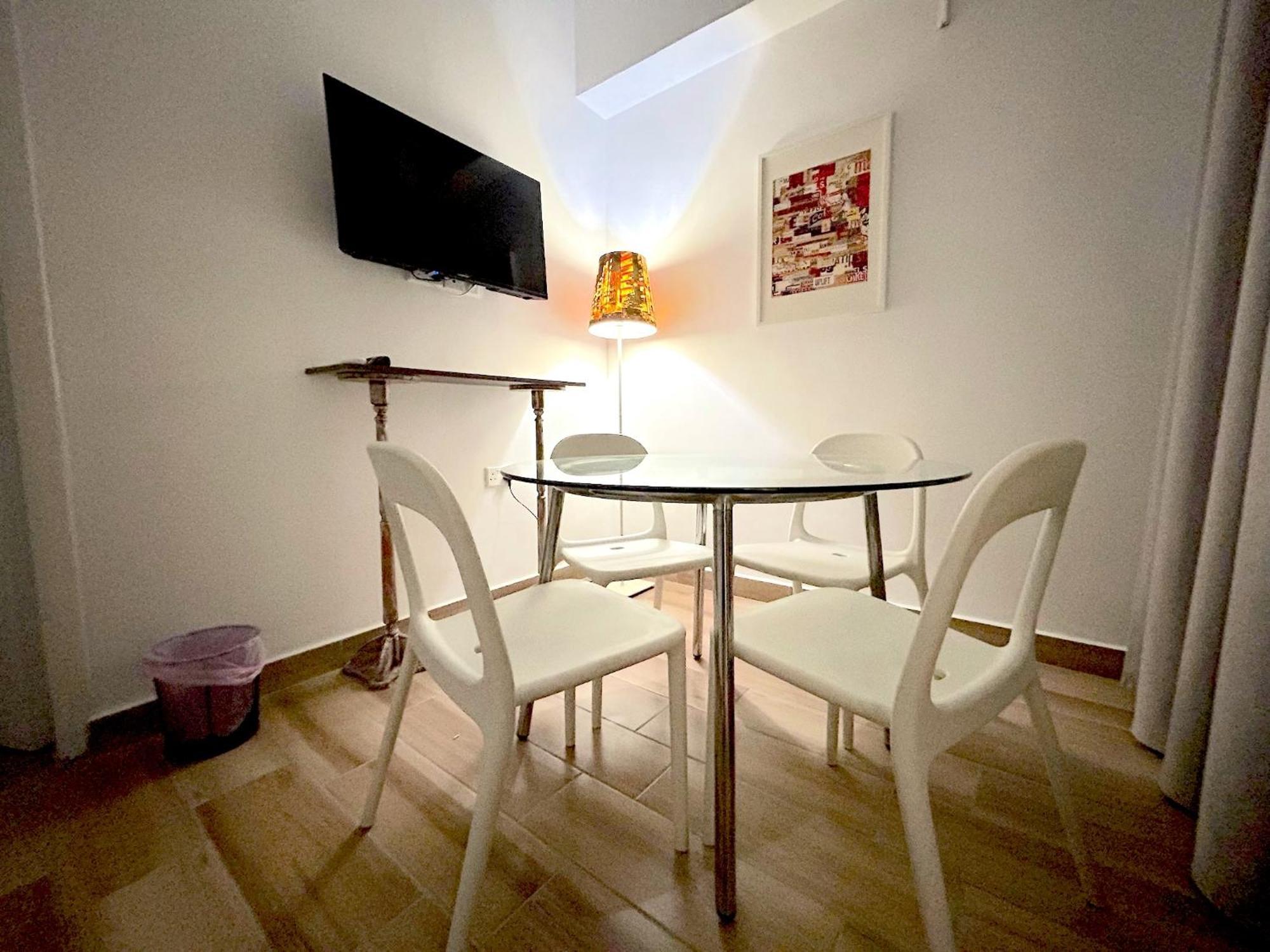 Queen Regina Suites By Platform 357 Nicosia Kültér fotó