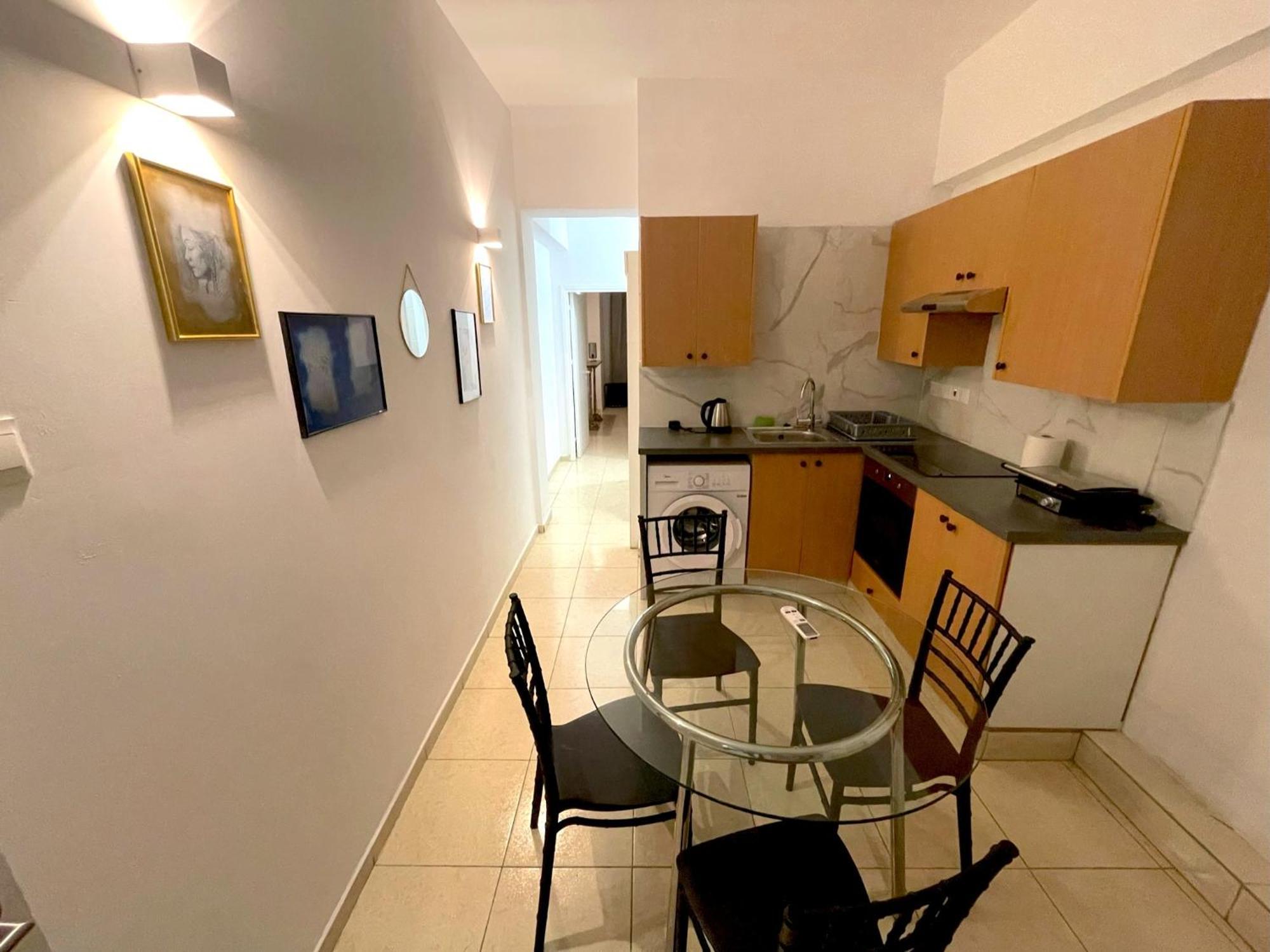 Queen Regina Suites By Platform 357 Nicosia Kültér fotó